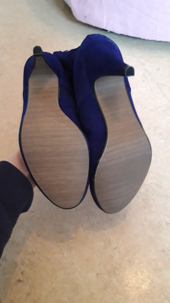 Samtige Pumps