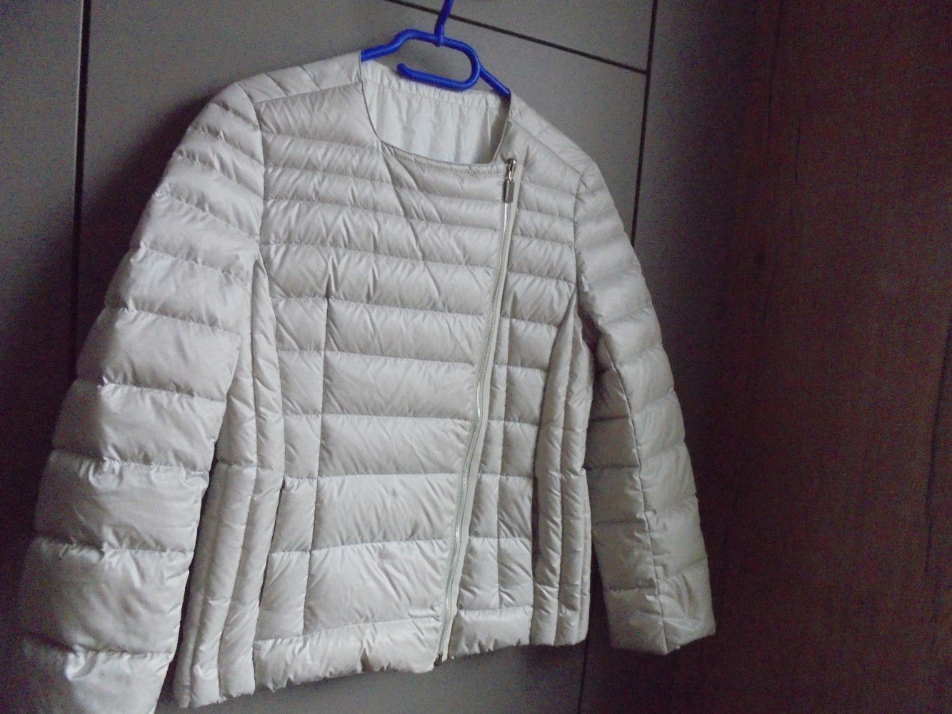 elegante Damen Steppjacke Gr. 36/38 in creme/beige neuwertig