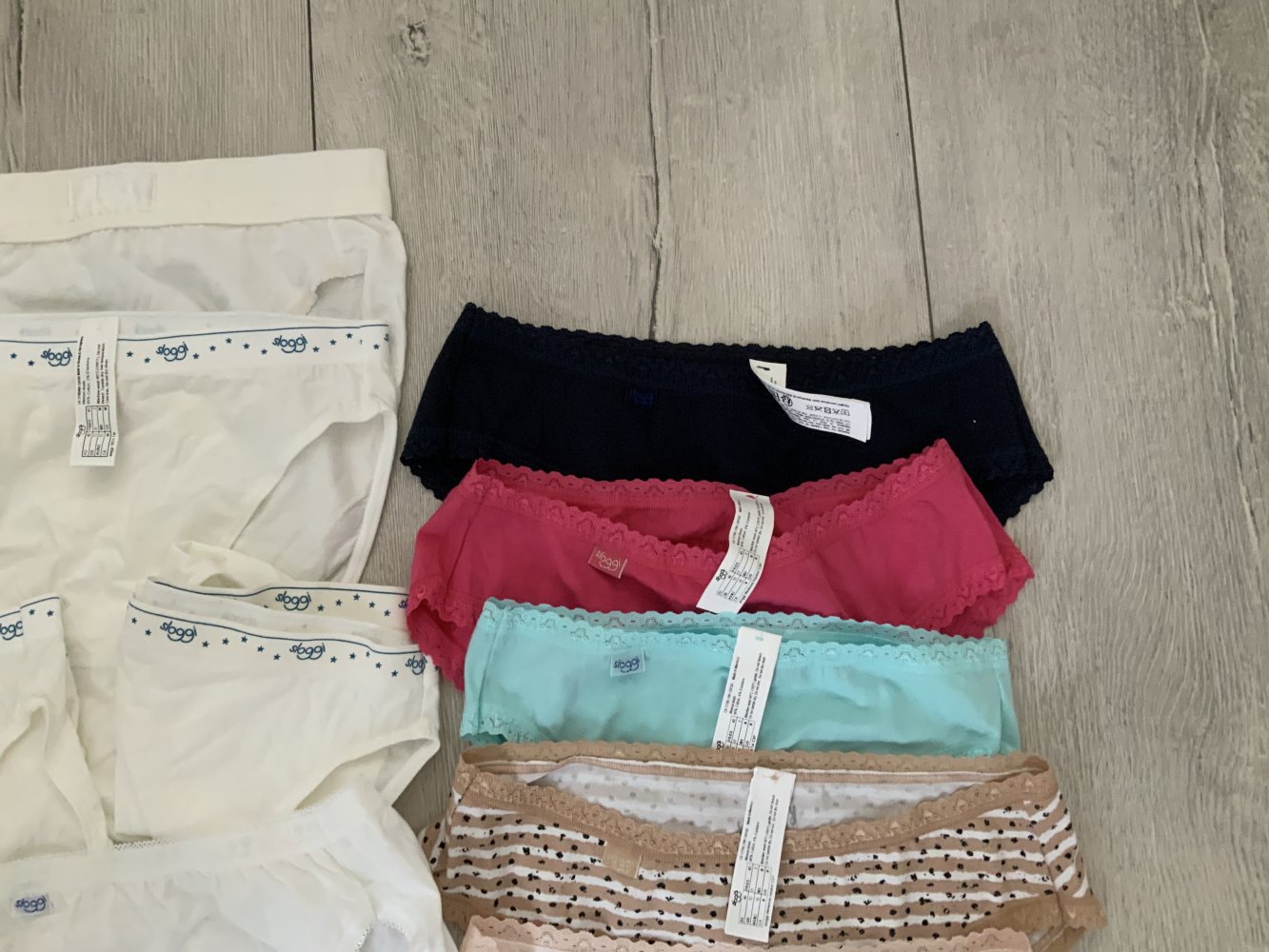 Verschiedene Bauwolle Slip gr. 40/ pro 4€ 