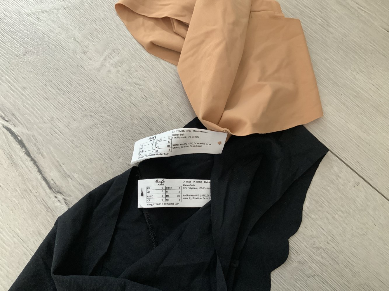 Zwei Panty gr. S / Sloggi 