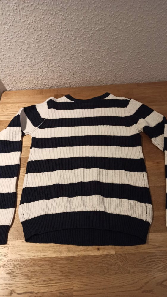 Wunderschöner Pulli, Größe S,