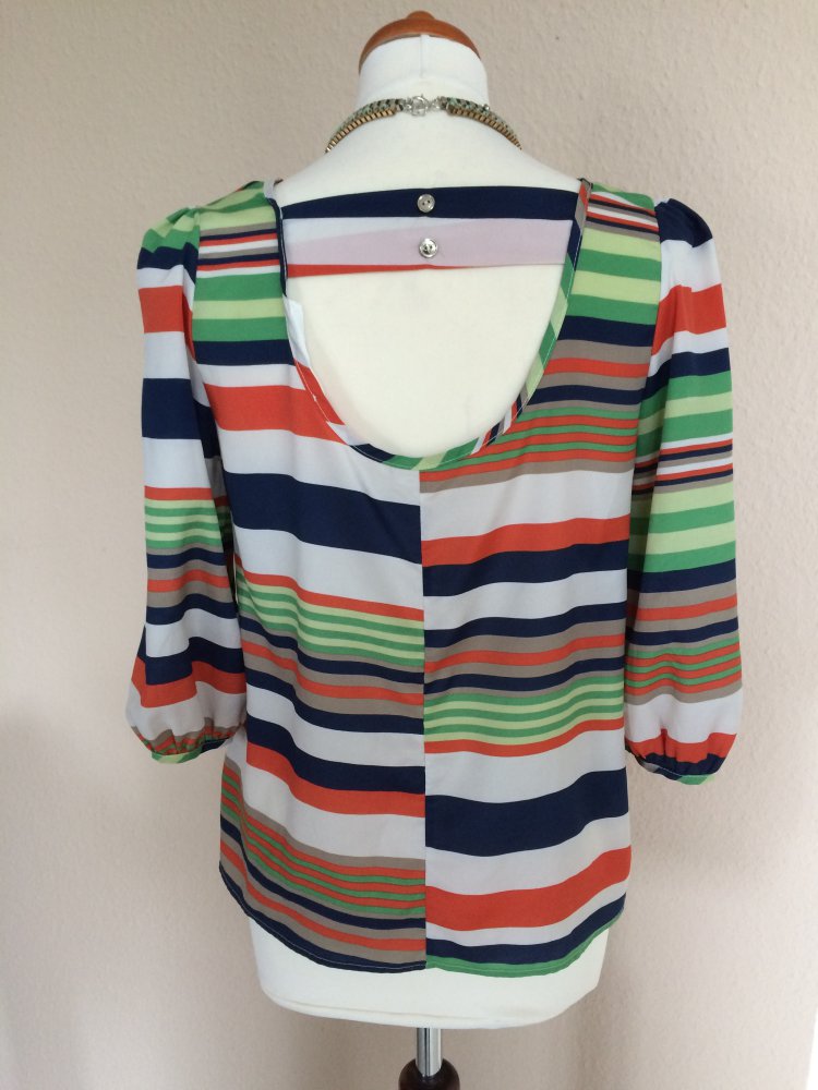 Charlotte Russe USA Chiffon Bluse Gr.S mit schönem Rücken
