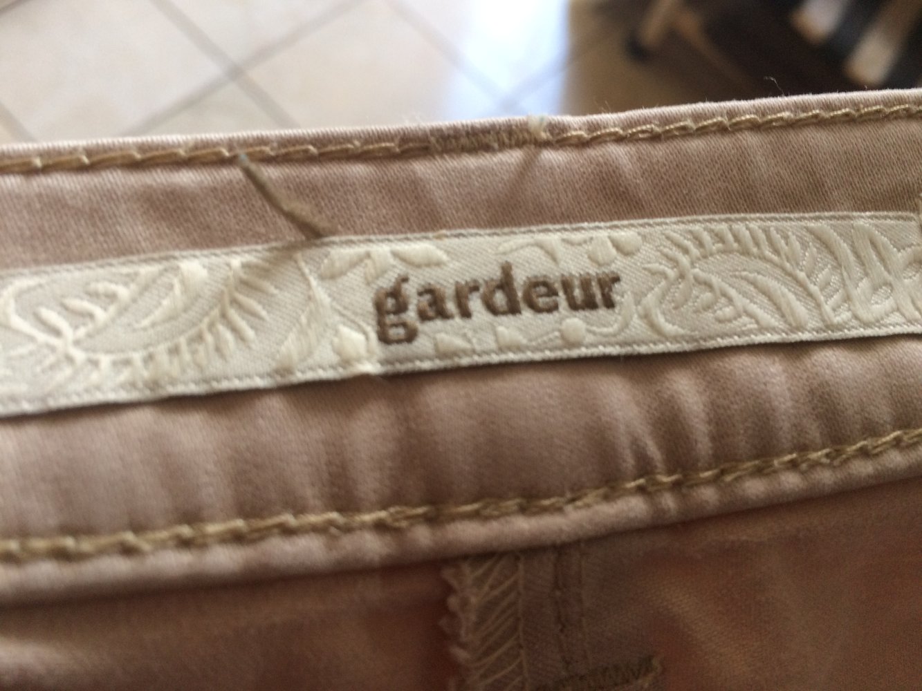Gardeur Mid Waist Chinos Hose Gr.44 Farbe Sand bequemer Schnitt