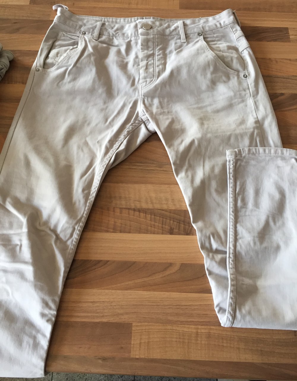 Reiko Button Up Low Waist Stretch Hose Gr.S / 27 Sakari Color bequeme Passform