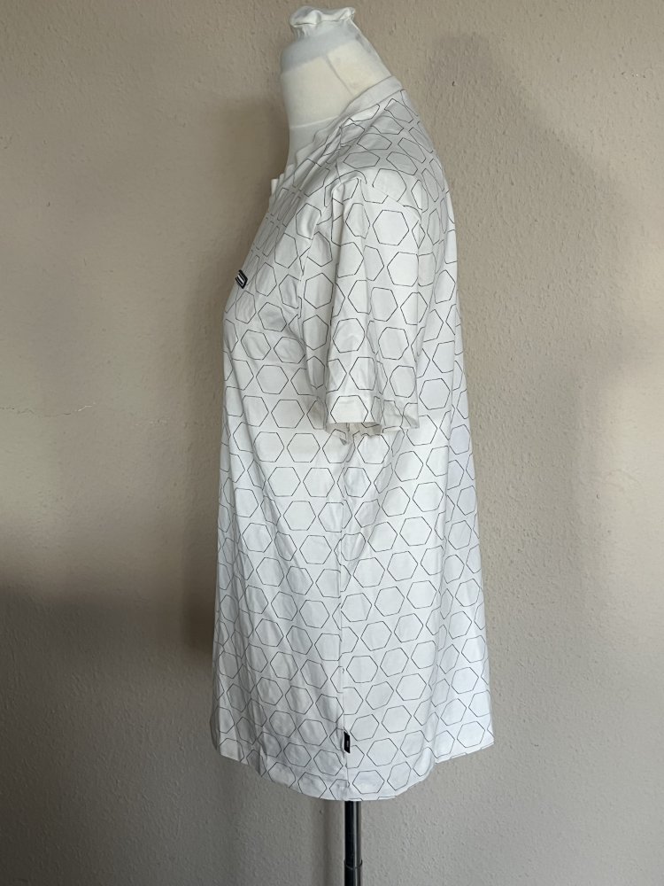 Daily Aesthetikz T-Shirt Gr.L Oversize mit Wabenmuster Creme, nur einmal getragen, wie neu