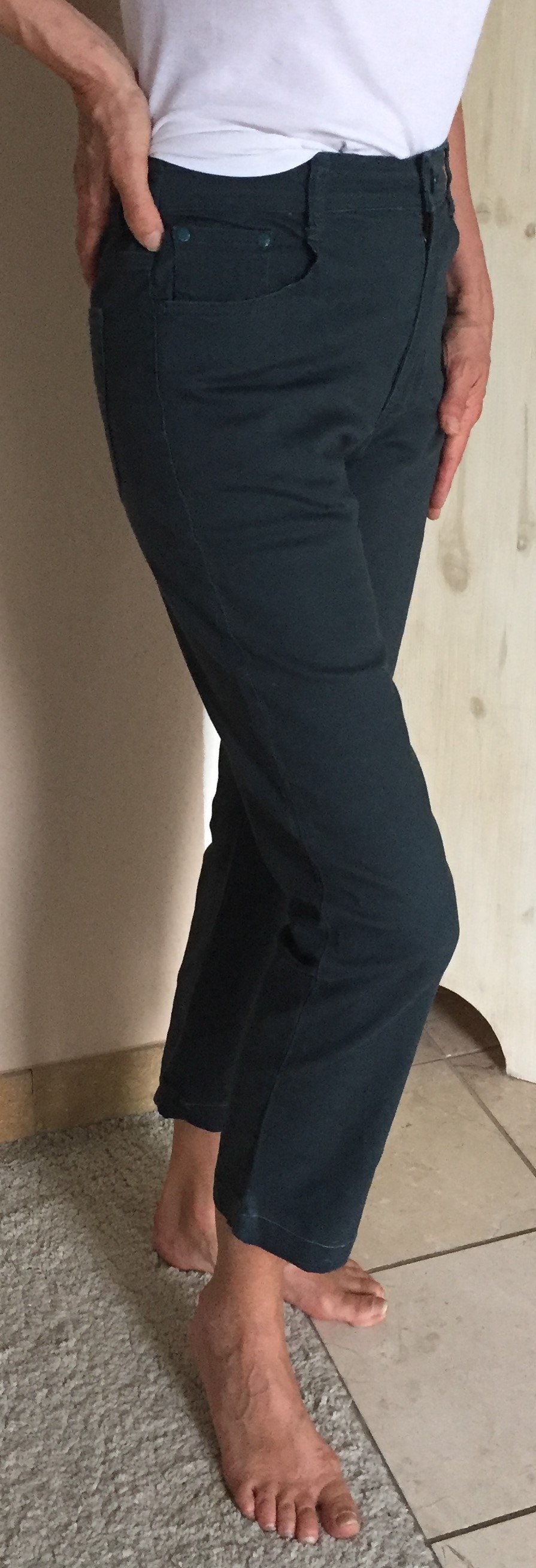 2 H&D Fashion Straight Leg Jeans Gr.L creme / grün schmal geschnitten