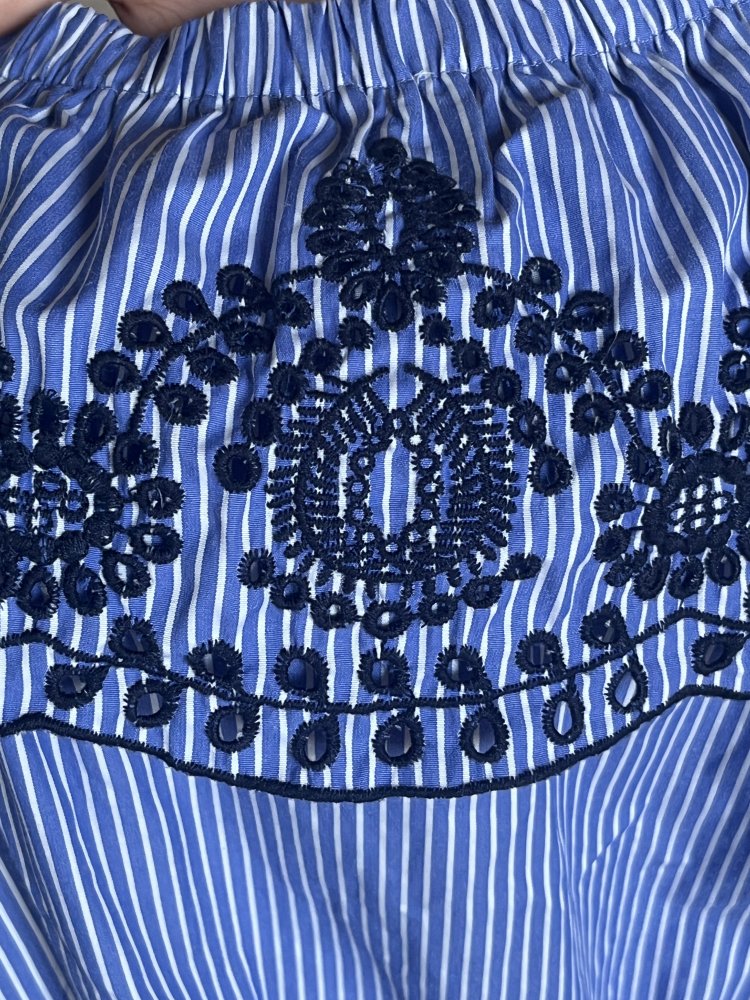 Dorothy Perkins Jumpsuit Gr.42 mit Carmenausschnitt und Stickereien