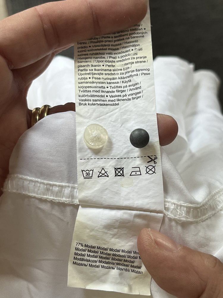 S.Oliver langarm Bluse kragenlos mit verdeckter Knopfleiste Gr.XS weiß