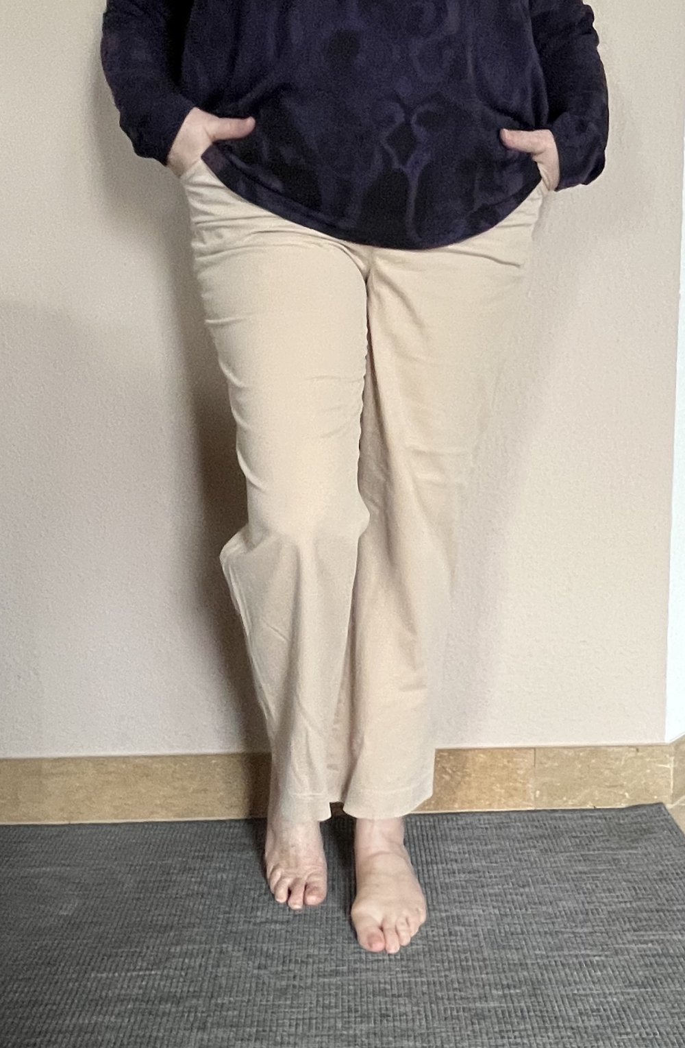 Gardeur Mid Waist Chinos Hose Gr.44 Farbe Sand bequemer Schnitt