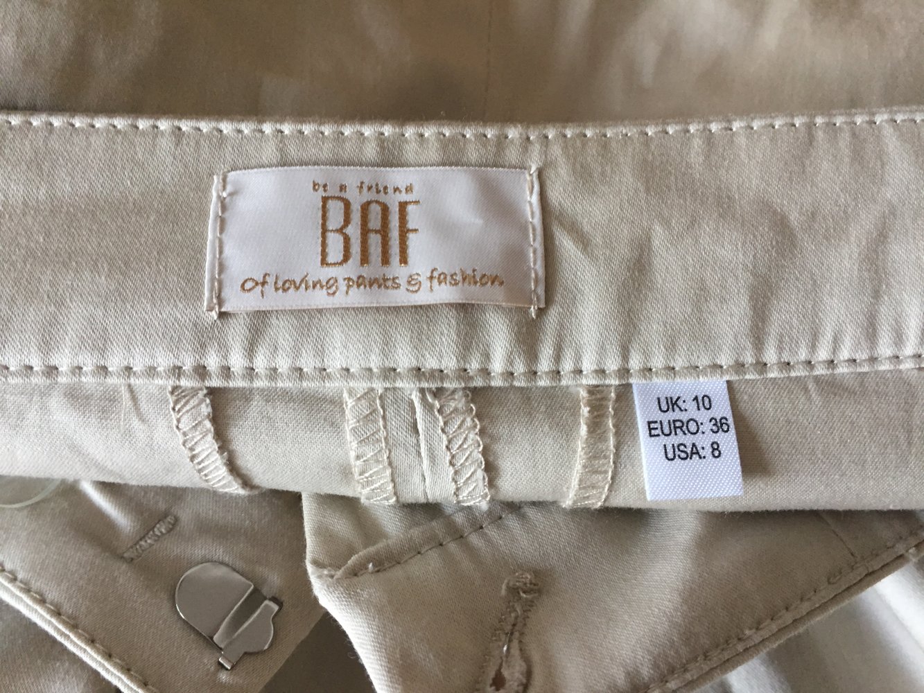 BAF Chino Hose mit schmalem Bein + Smoking Streifen Gr.36