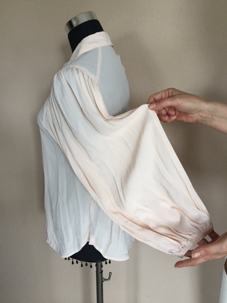 Mango Chiffon Bluse Gr.36/S mit weiten Piraten Ärmeln Pastell Apricot