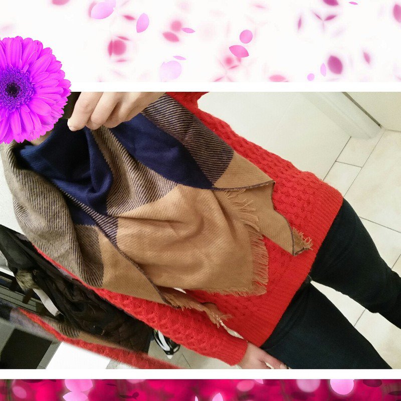 Kuschelig warmer XXL Schal. Ungetragen.  