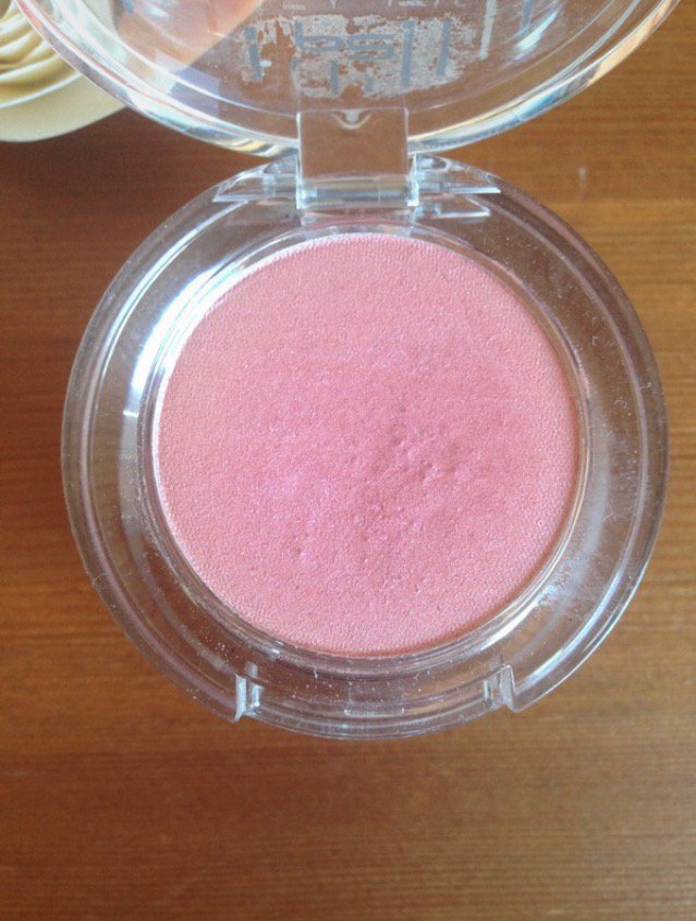 Lidschattenduo von p2 in Fuchsia metallic und matt