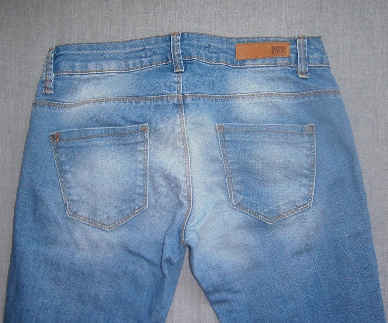 NEU ZARA RÖHRENJEANS SKINNY HOSE LOWWAISTE DENIM CASUAL 36/S UNGETRAGEN SLIMFIT