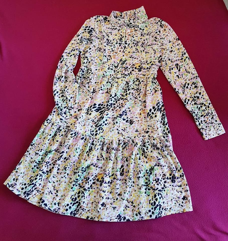 Wunderschönes Tunika Kleid gr 36/38 Neu