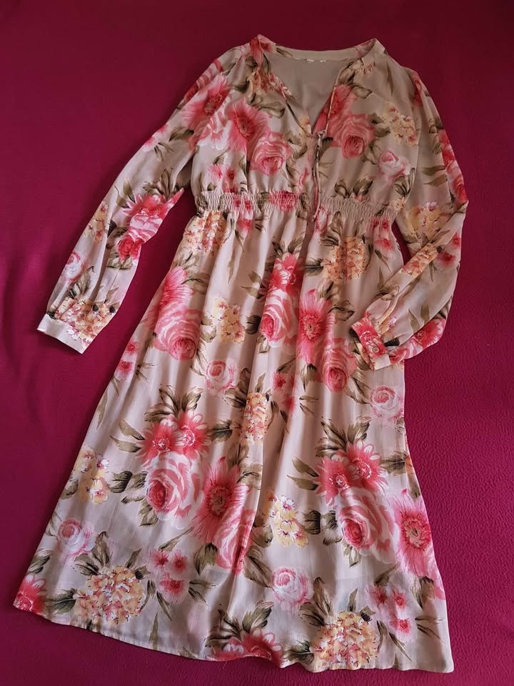 Wunderschönes Kleid gr 40/L wie Neu