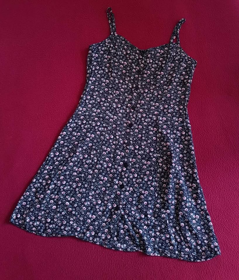 Süßes Kleid H&M gr 36 ab 4 Artikel Versandfrei