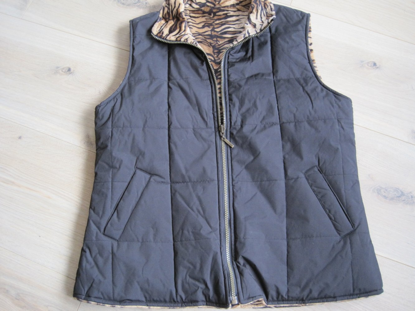 Da.-Wende-Steppjacke Gr.L schwz. - neuw.-