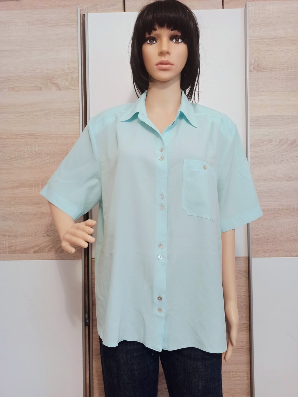 Schöne Bluse in hellblau von Surprise