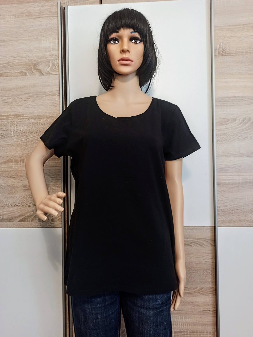Schönes T-Shirt in schwarz von C&A