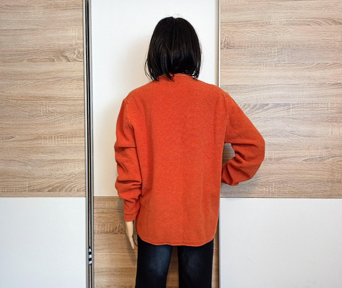Schöner Pullover in korallenrot von Mcneal