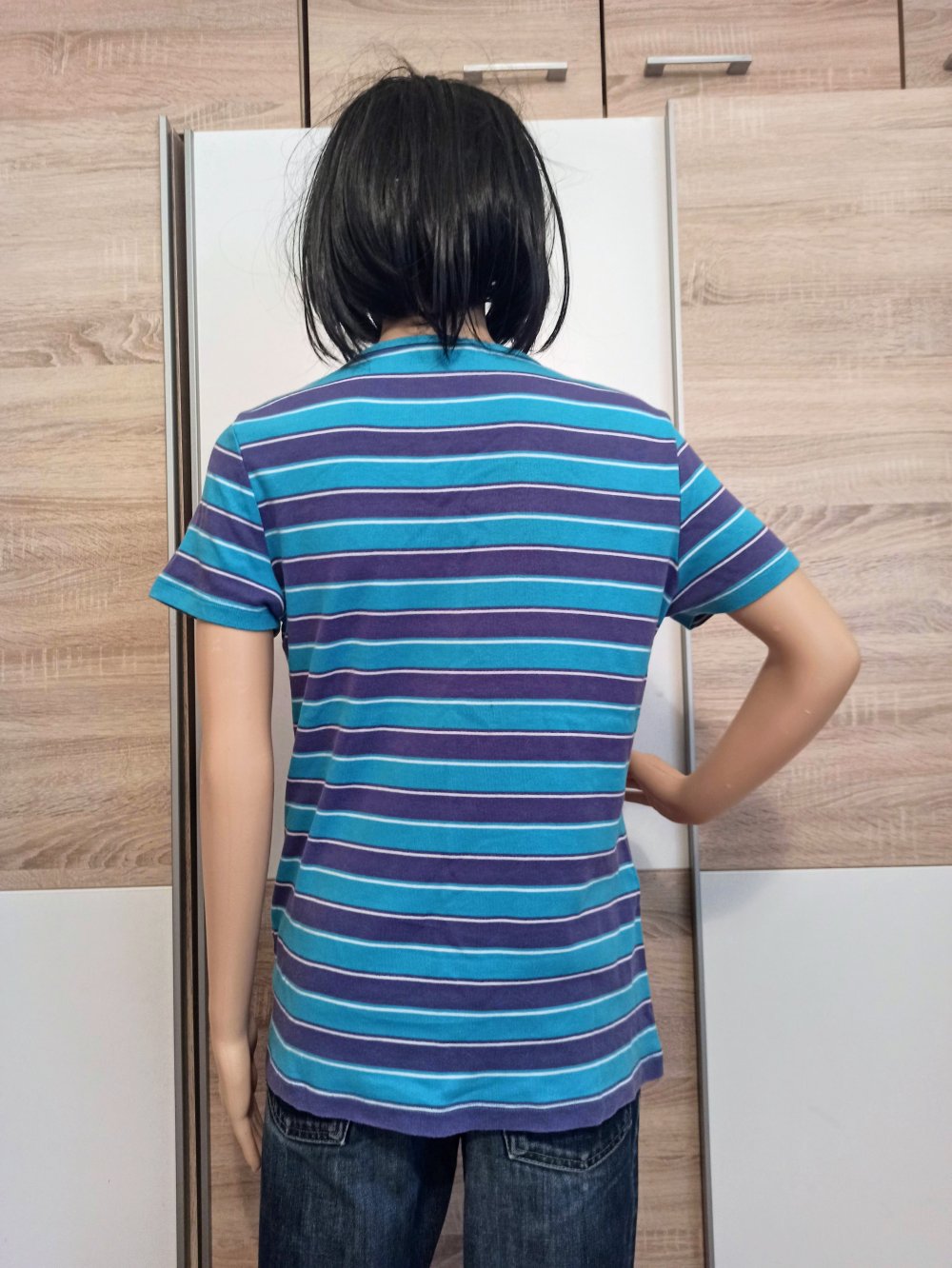 Schönes gestreiftes T-Shirt in blau/lila/weiß von Tom Tailor