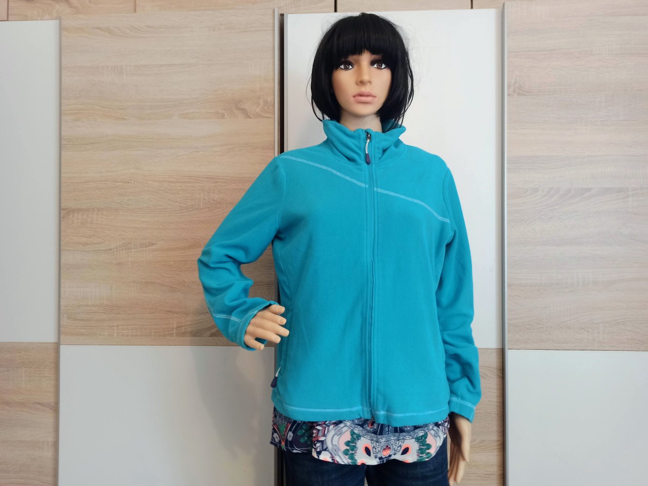 Schöne fliese Jacke in türkis von Alpine