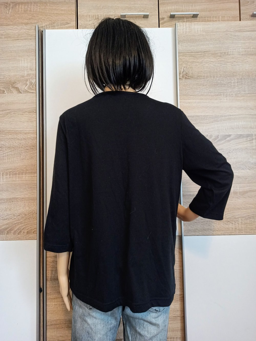 Schönes Langarm-Shirt in schwarz von Paola