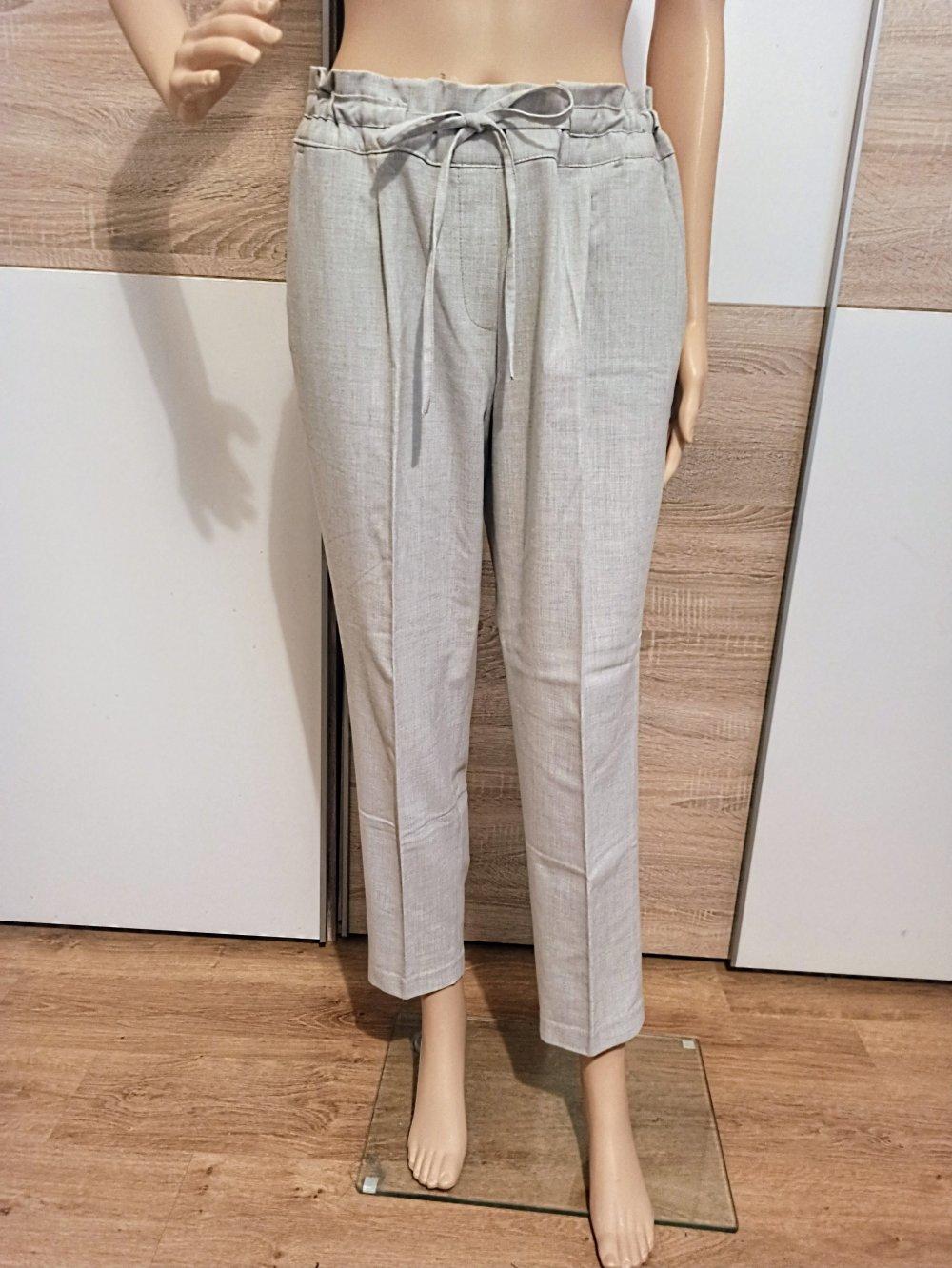 Schöne Hose in grau von Opus