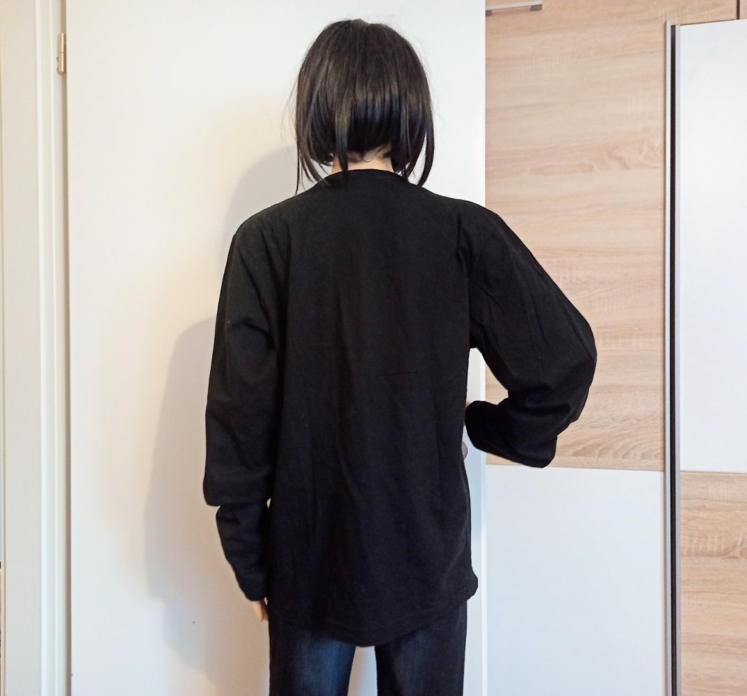 Schöner Langarm-Shirt in schwarz von H&M