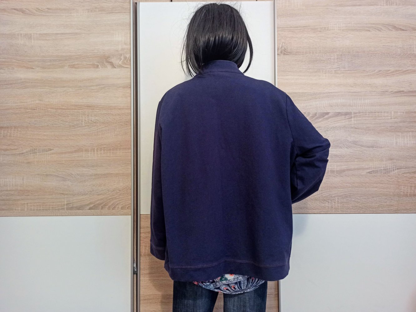 Schöne leichte Jacke in marienblau von Moni