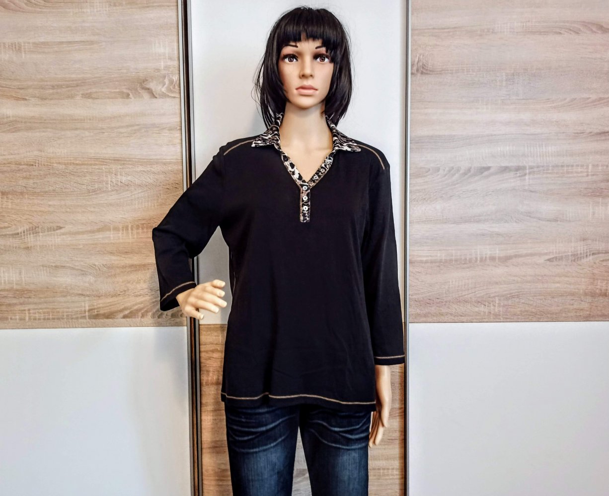Schöner Langarm-Shirt in schwarz von Via Apia