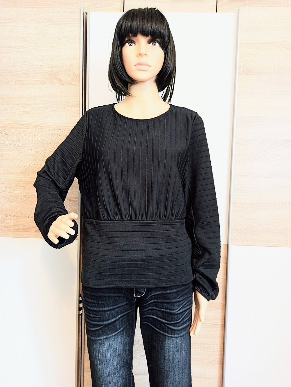 Schöne Bluse in schwarz von H&M