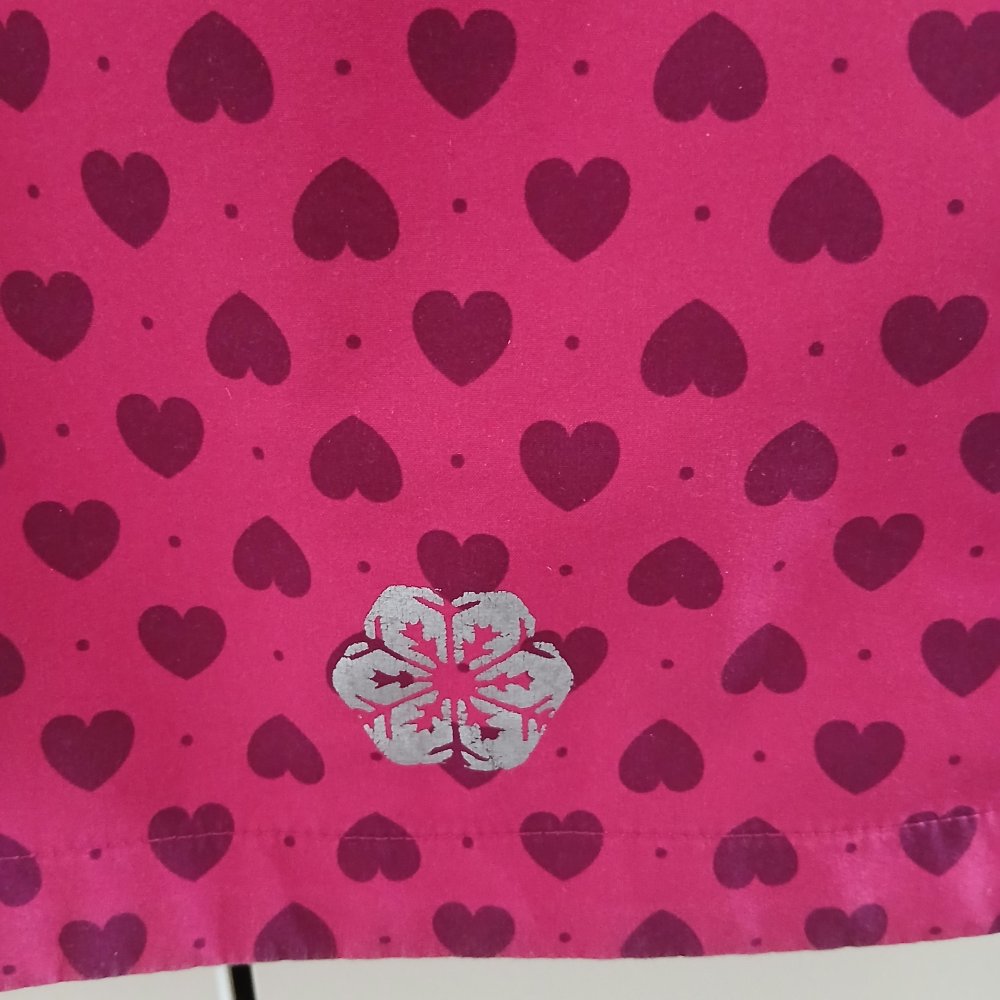 Pinke Softshelljacke mit Herzen 104 