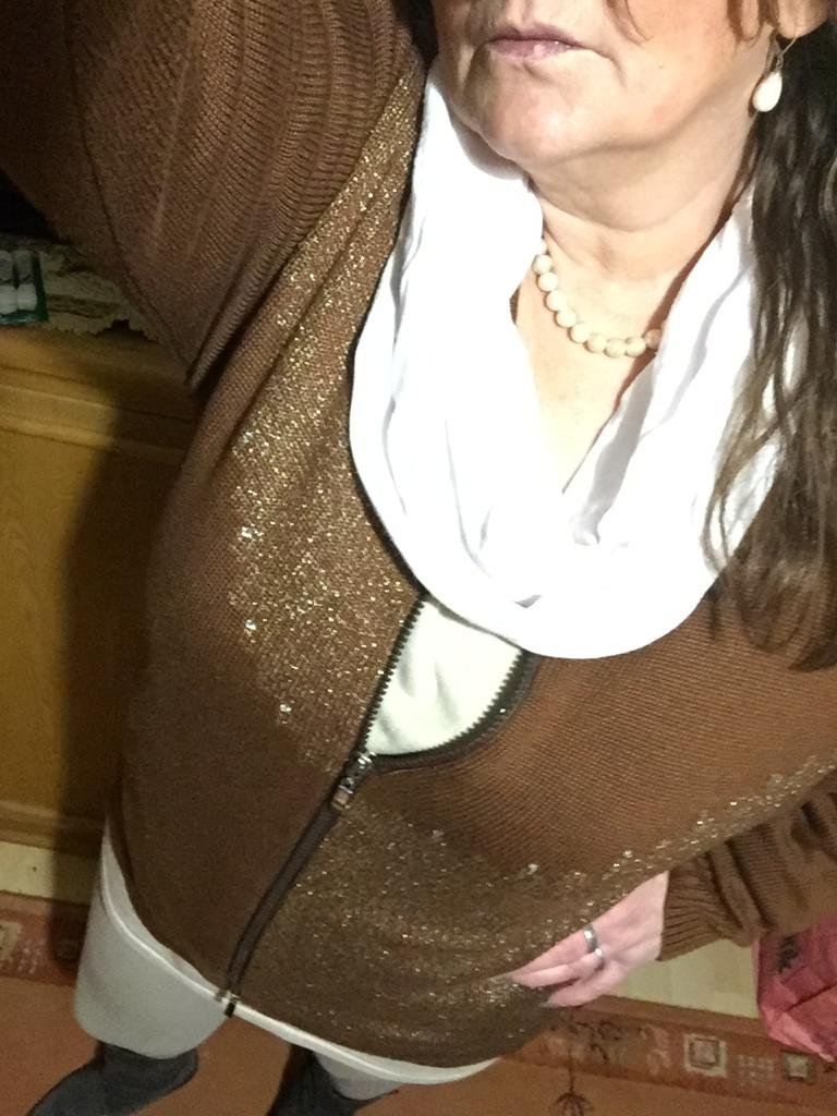 Strickjacke Gr M wie NEU 