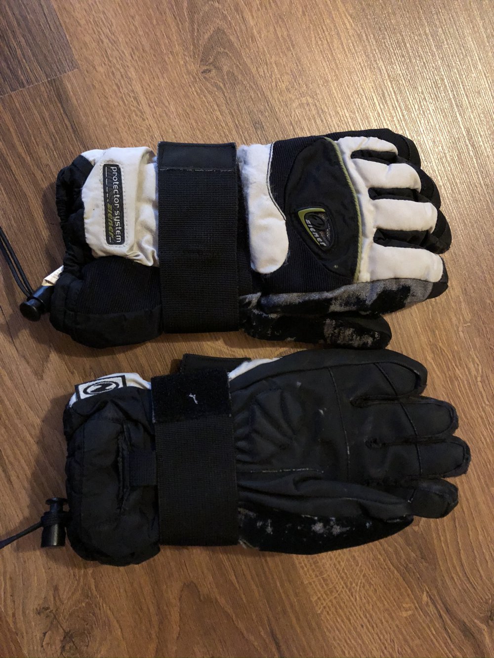 Ziener Handschuhe Grösse S