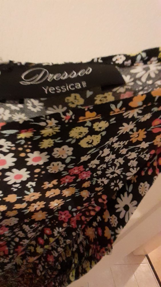  Sommerkleid oder Strandkleid mit Spaghettiträger schwarz bunt