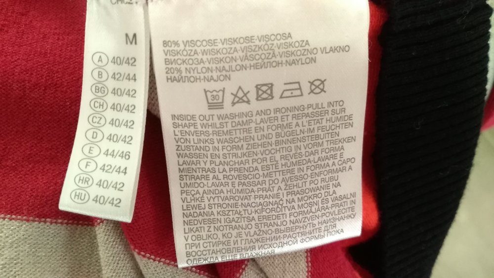Damenweste Cardigan bunt/Streifen Gr.40