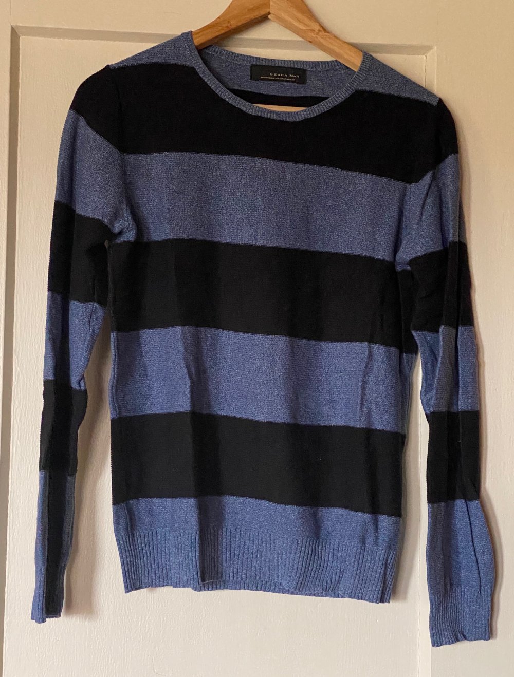Pullover gestreift blau schwarz Zara