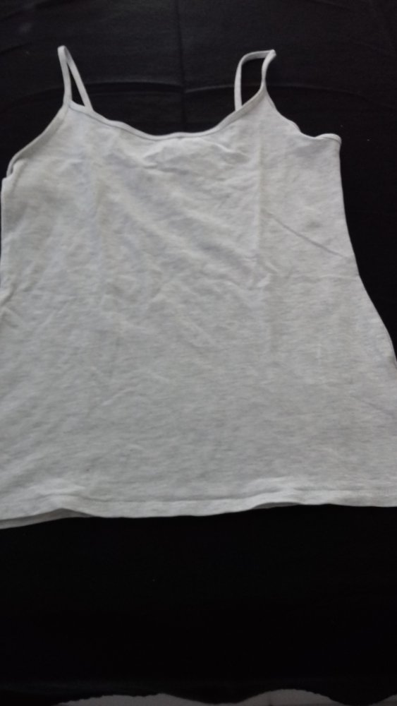hellgraues Top/Unterhemd von Amisu Gr. S €1,--