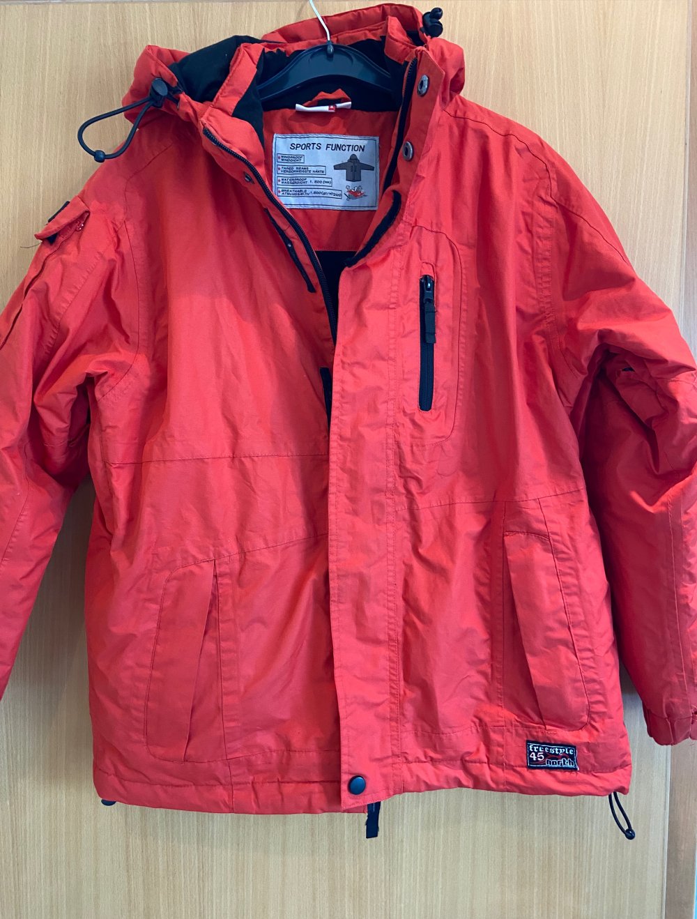 Jacke Winter rot