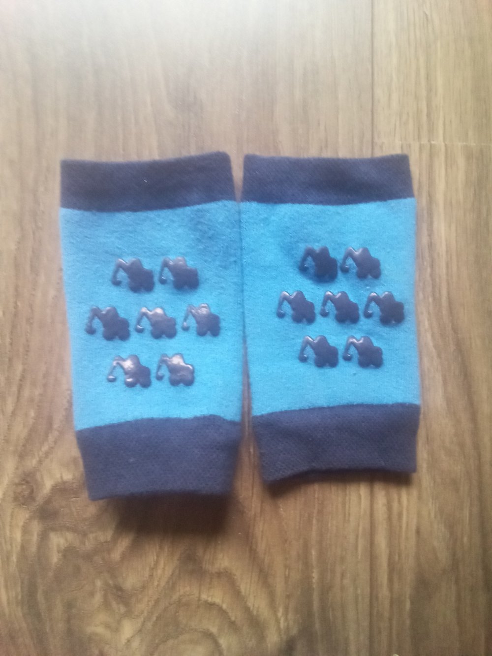 Knieschoner blau Bagger 74/80 Baby knee Pads krabbeln