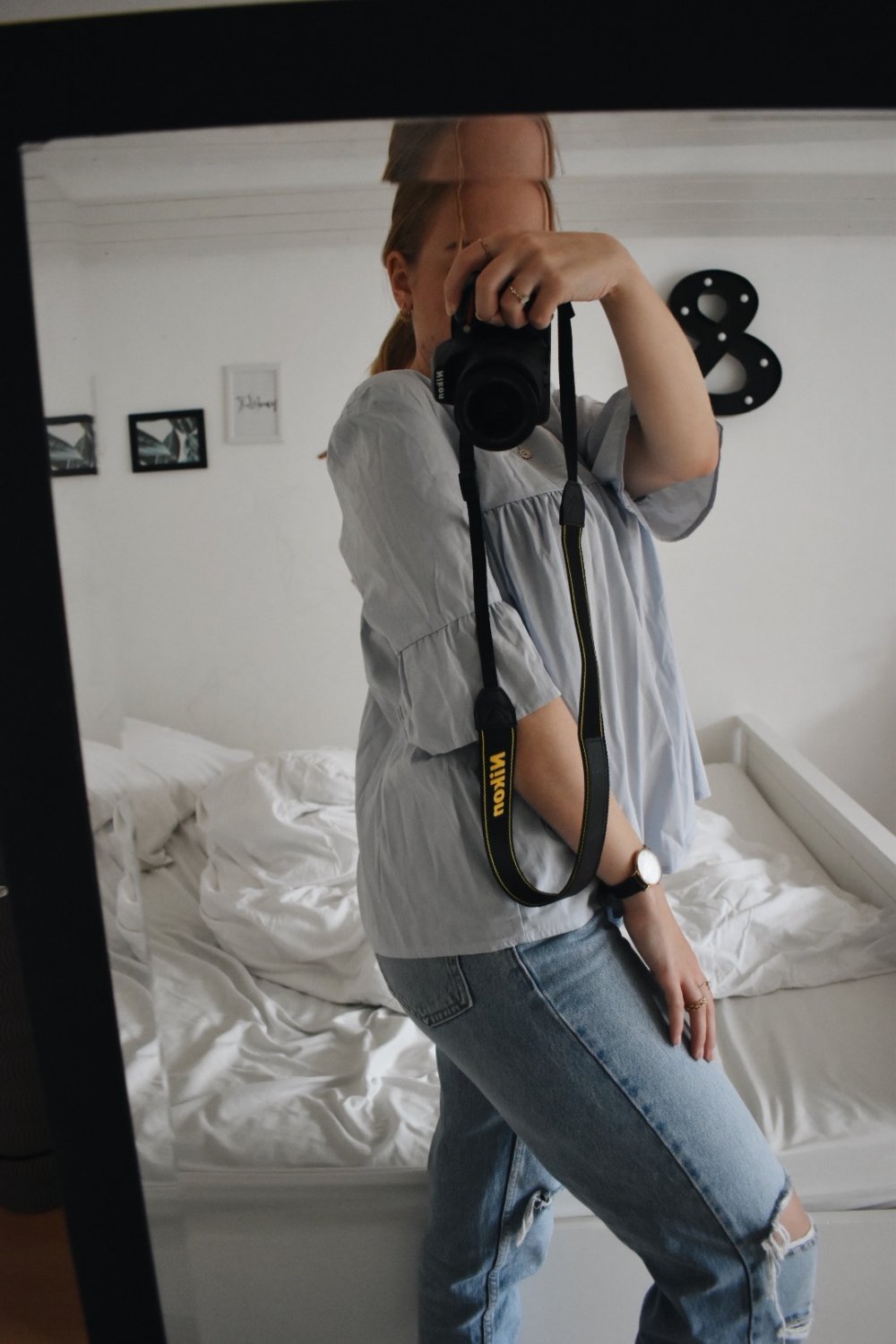 Babyblaue Bluse 