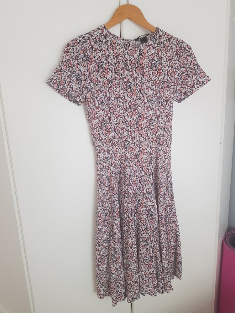 Kleid von H&M 