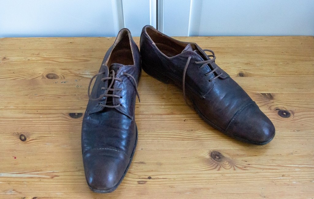 Schuhe Moma. Herrenschuhe. Gr. 43. Leder