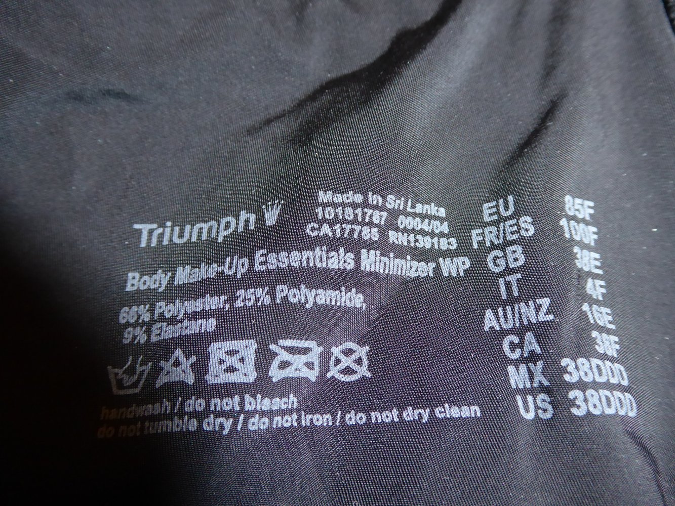 Triumph MAKE-UP ESSENTIALS WP minimizer BH Gr. 85F Schwarz