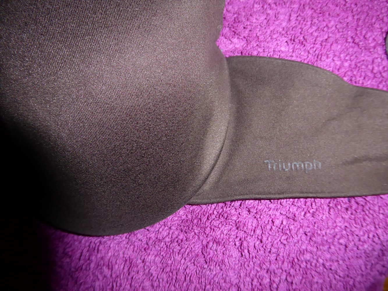 Triumph BH Body Make up Velvet Braun Gr.75A