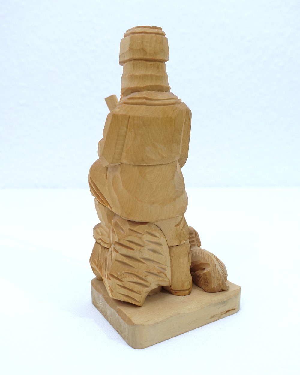 Handgefertigte Holzfiguren aus Thüringen | Unikate ab 10€