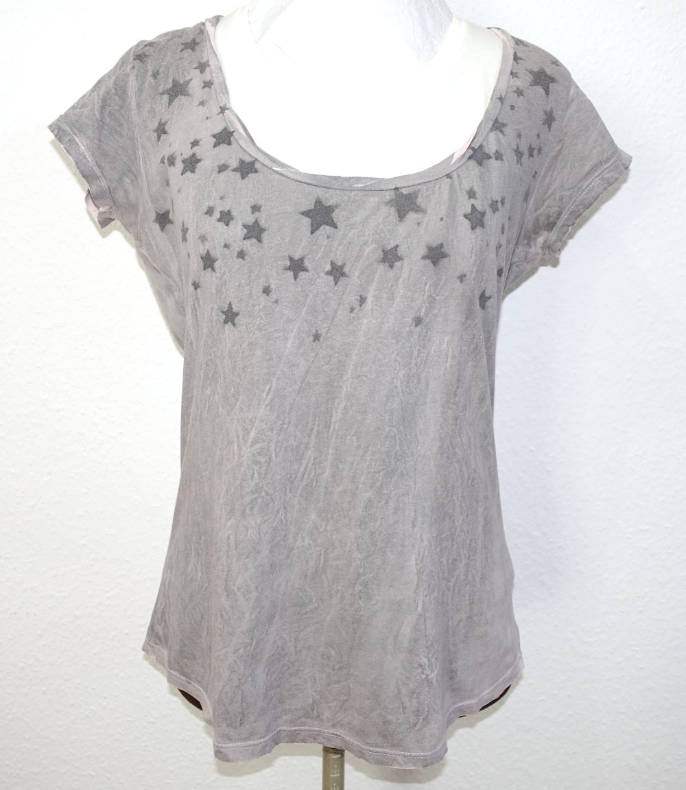 Maison Scotch T-Shirt, grau mit Sternen, Größe 36/38