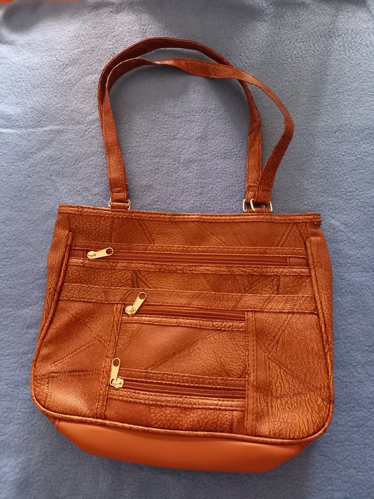 Handtasche